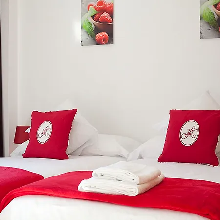 Charmsuites Nou Rambla *