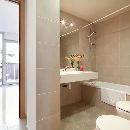 Charmsuites Nou Rambla Barcellona