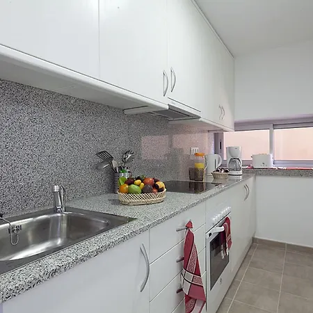 Charmsuites Nou Rambla Apartment
