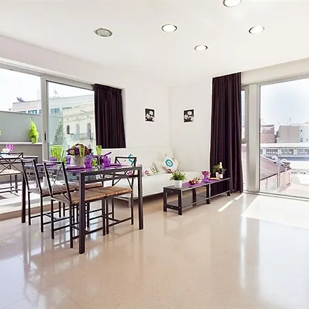 Charmsuites Nou Rambla * Barcelona
