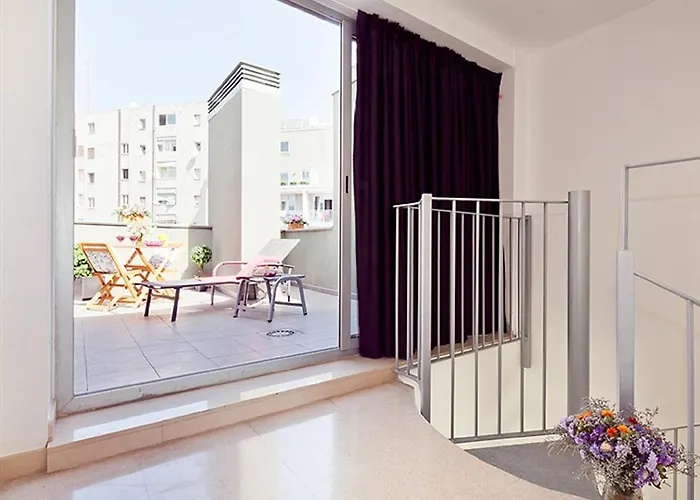 Charmsuites Nou Rambla