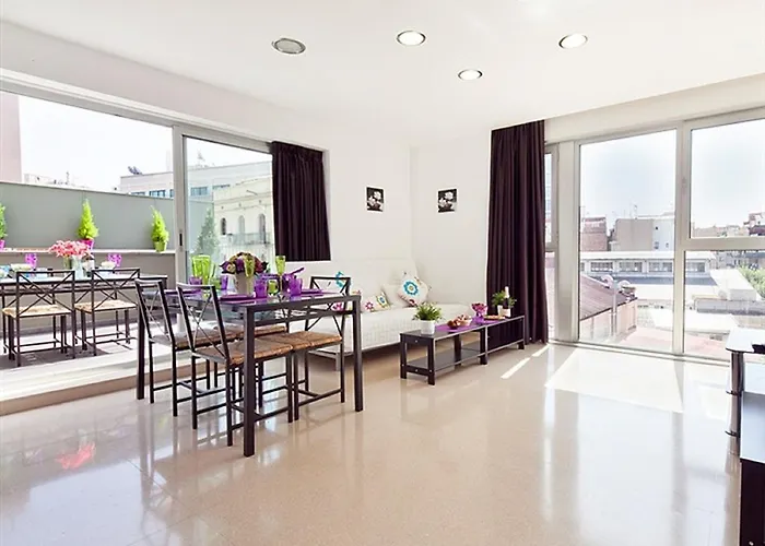 Charmsuites Nou Rambla * Barcelona