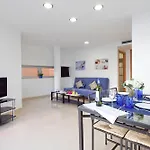 Apartment Charmsuites Nou Rambla *