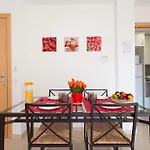 Charmsuites Nou Rambla *