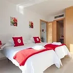 Charmsuites Nou Rambla Apartment